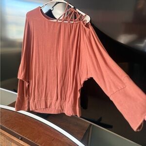 Women's Rust Open Shoulder Top